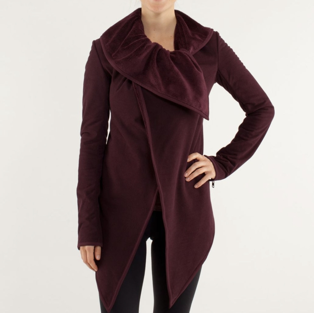 Lululemon Presence of Mind Jacket in burgundy